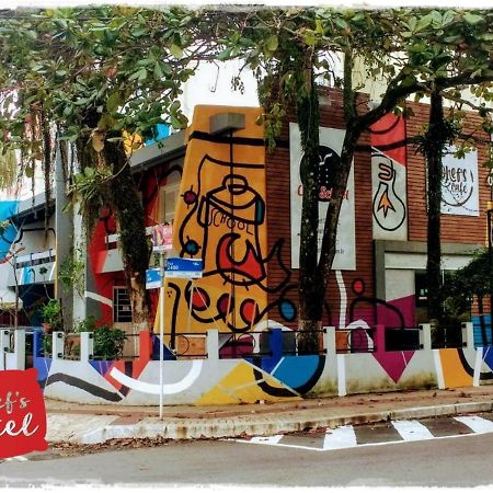 Hostel Chefs Bc Balneario Camboriu Bagian luar foto